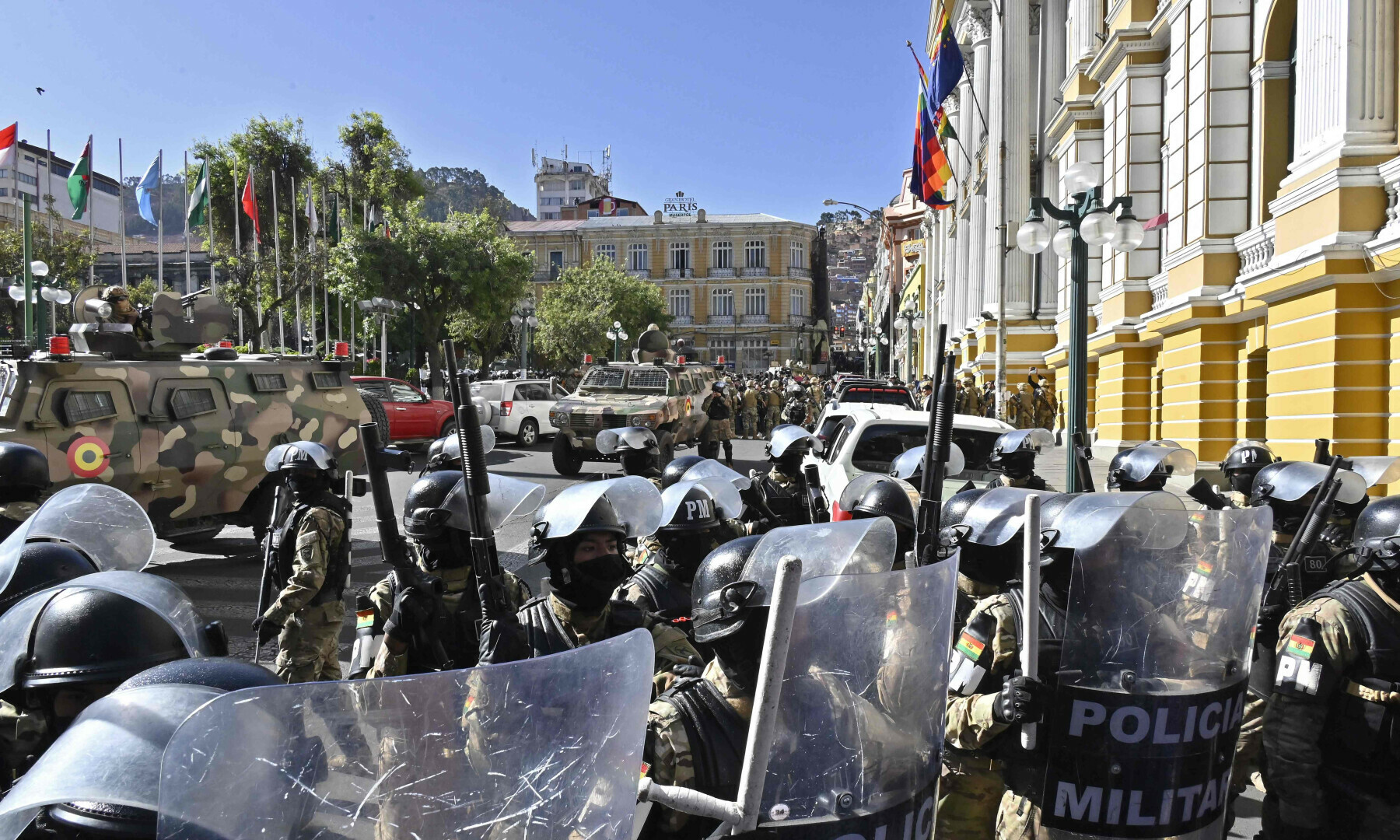 Military troops are deployed at the Plaza de Armas in La Paz on June 26, 2024. — AFP