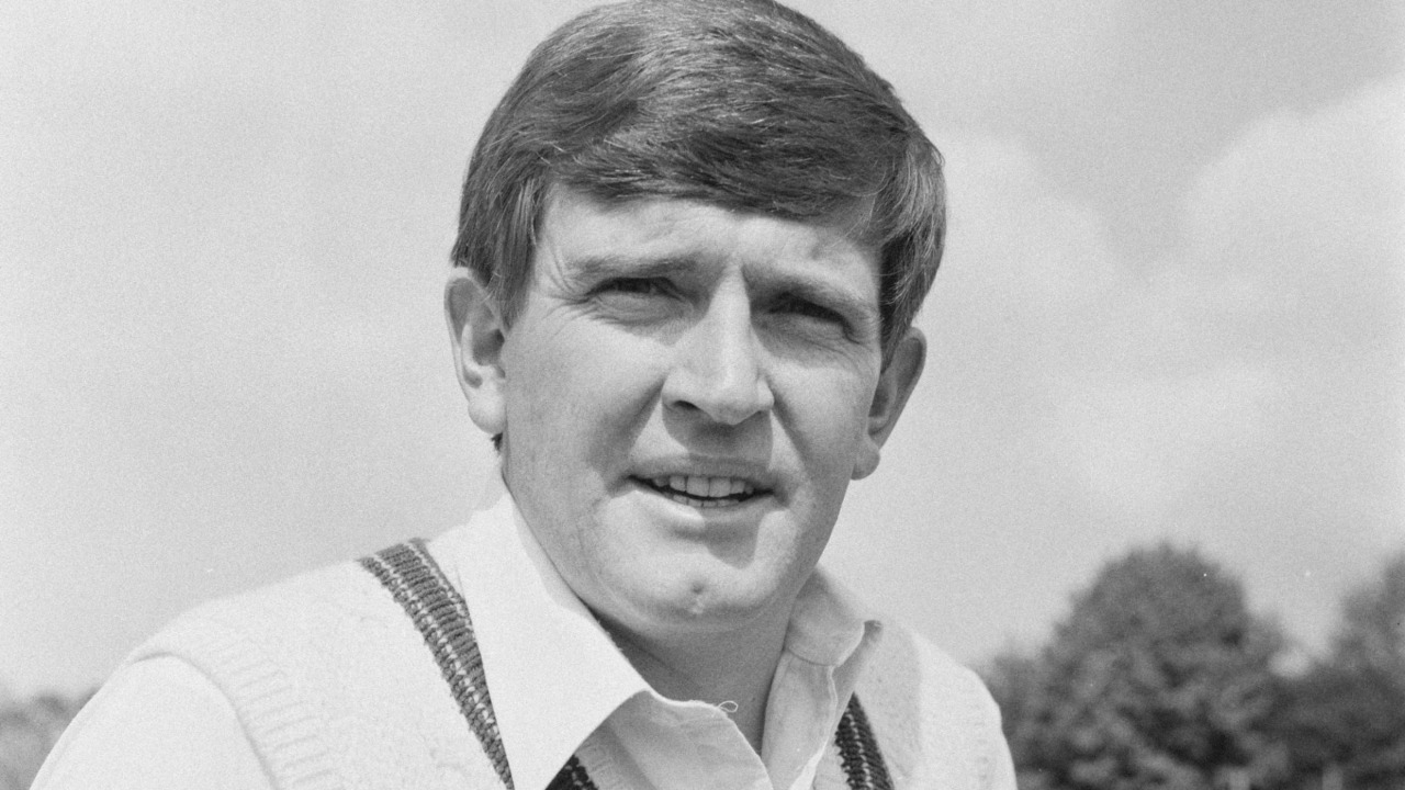 Keith Stackpole Remembered: Fans Mourn Cricket Icon